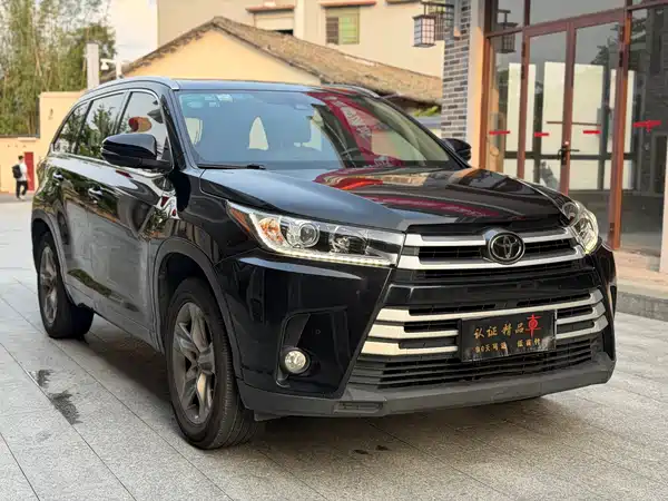 Toyota Highlander 2018