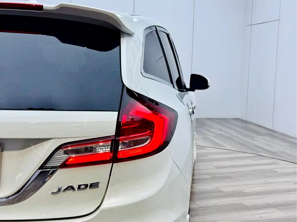 Honda Jade 2019 — фото 25