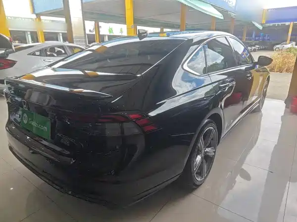 Honda Accord 2025