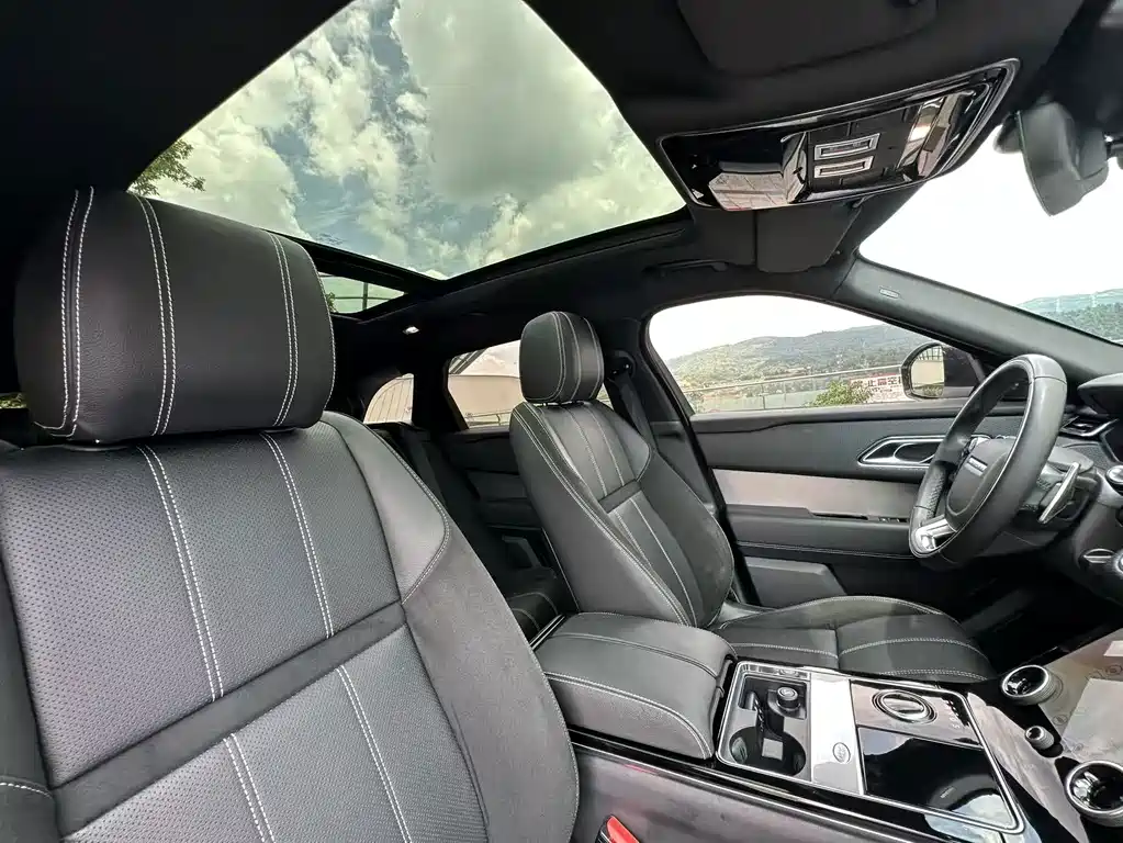Land Rover Range Rover Velar 2019 — фото 32