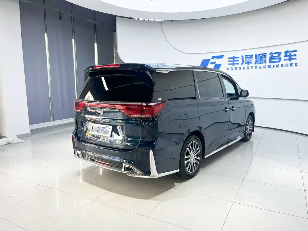 GAC Trumpchi M8 2022 — фото 4