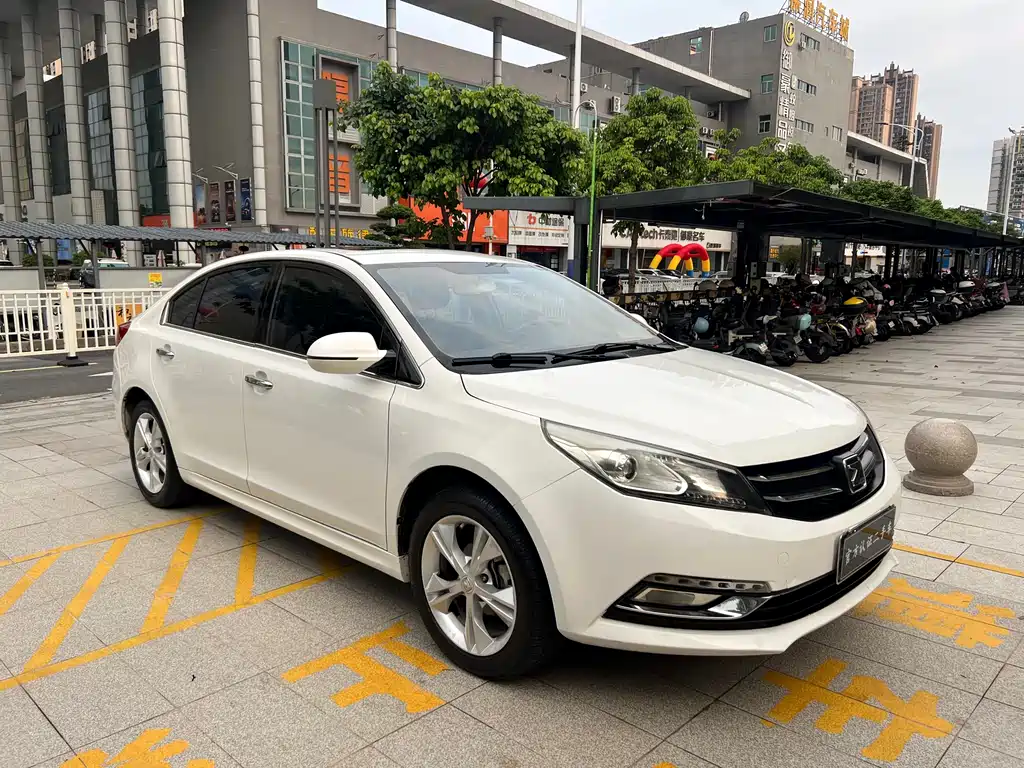 Zotye Z500 2015 — фото 2