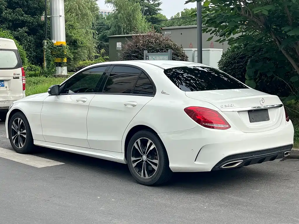 Mercedes-Benz C-Class 2016