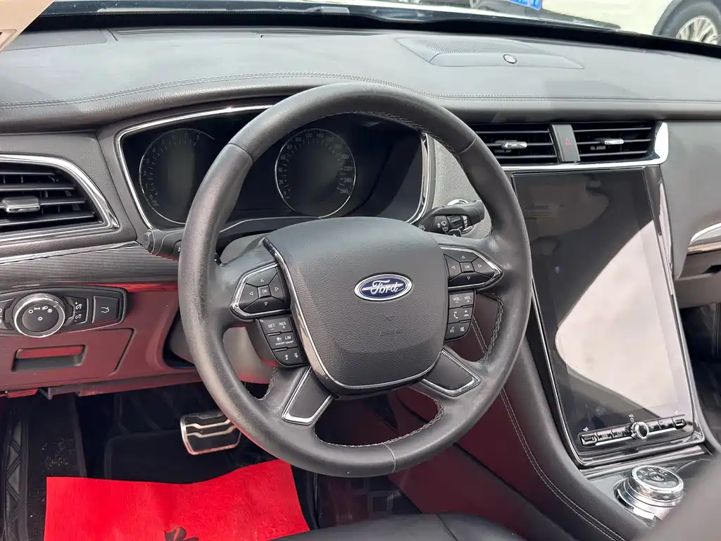 Ford Taurus 2021 — фото 16
