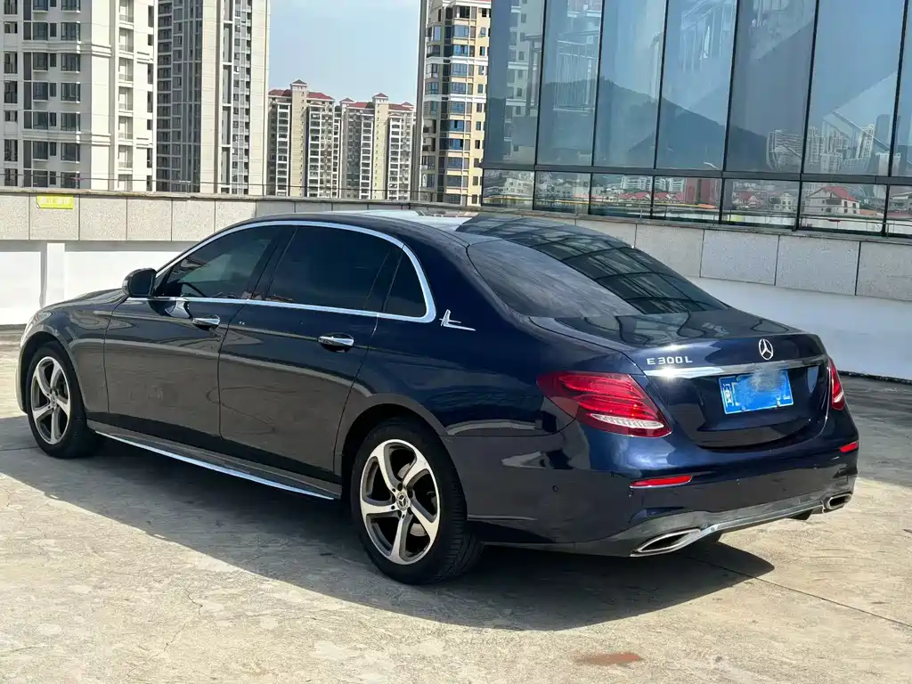 Mercedes-Benz E-Class 2018 — фото 3