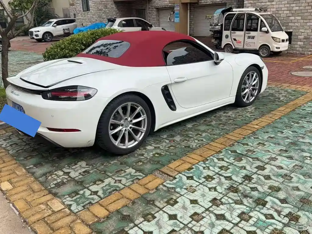 Porsche 718 2024