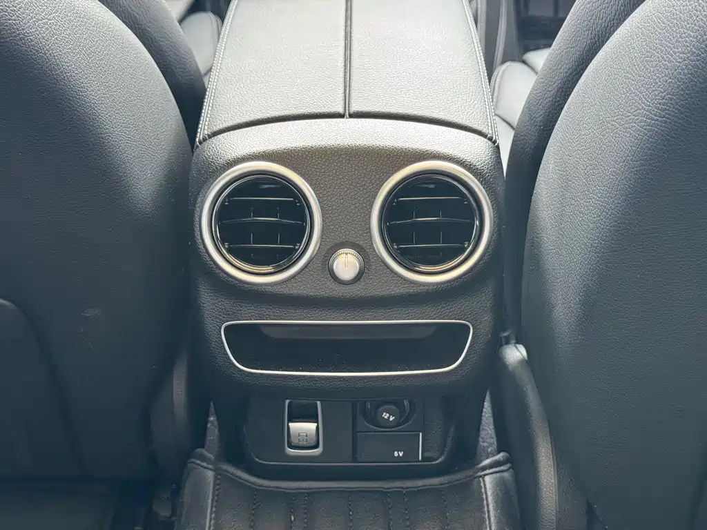 Mercedes-Benz C-Class 2021 — фото 14