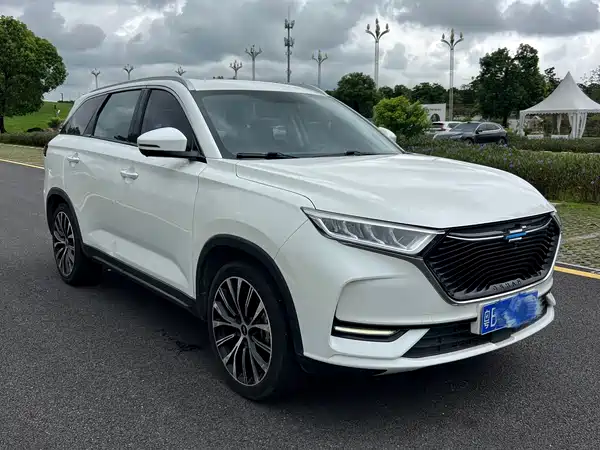 Changan Auchan X7 2021