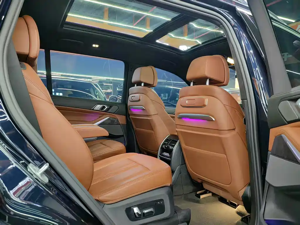 BMW X7 2023 — фото 17