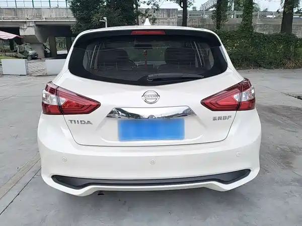 Nissan Tiida 2021