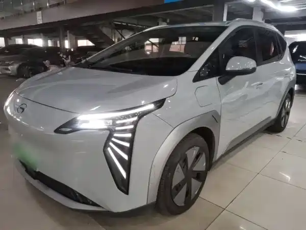 Aion Y 2024