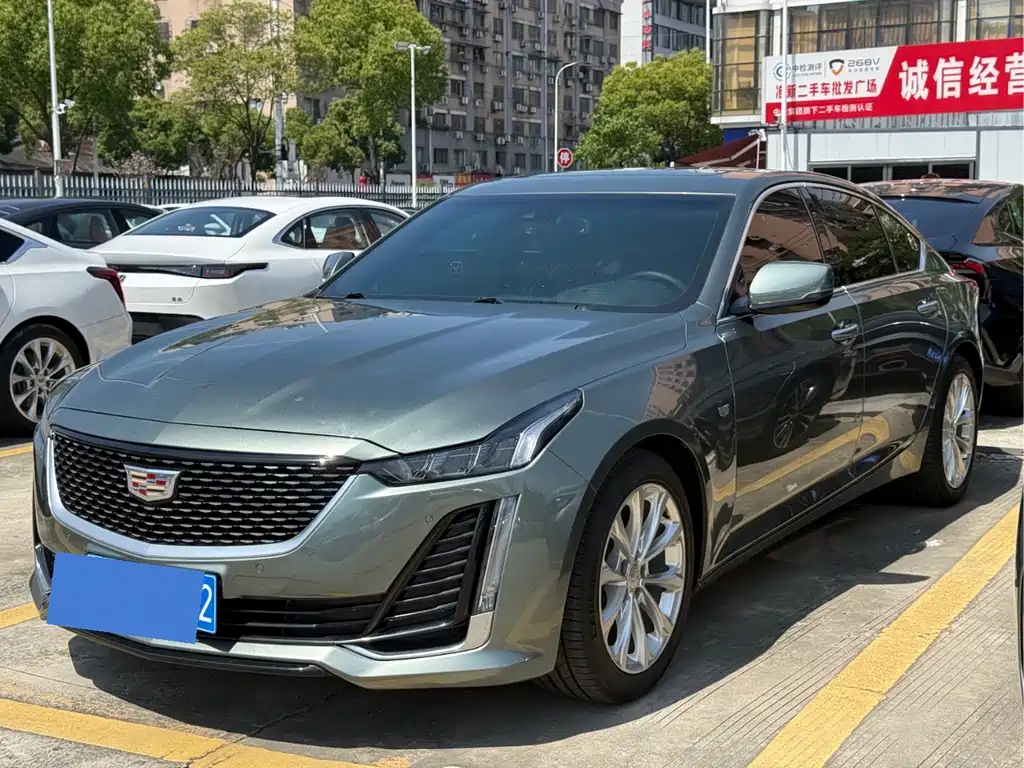 Cadillac CT5 2023 — фото 1