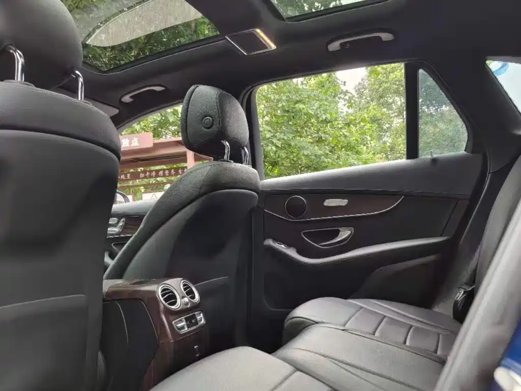 Mercedes-Benz GLC 2021