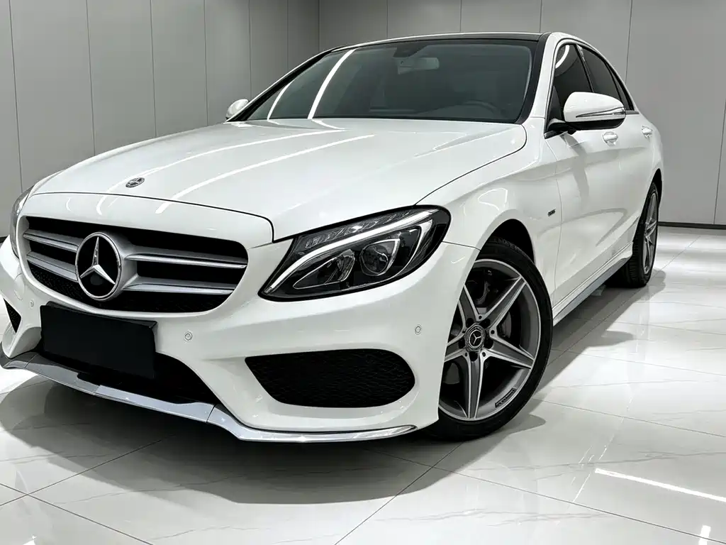 Mercedes-Benz C-Class 2018