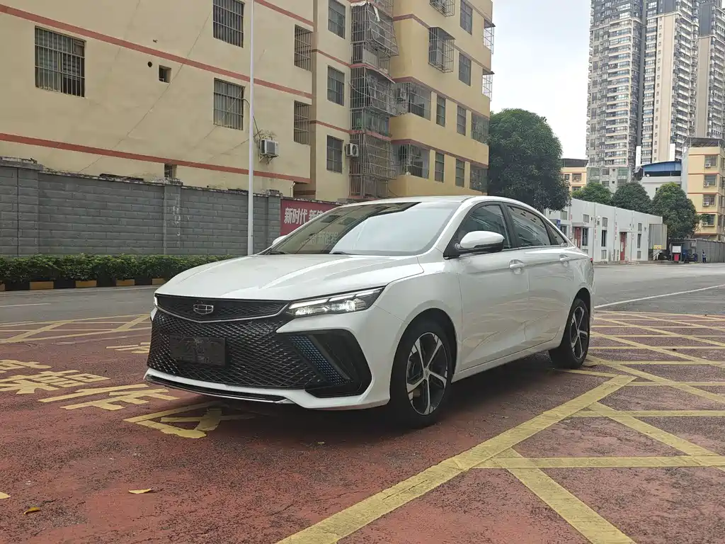 Geely Emgrand L 2022