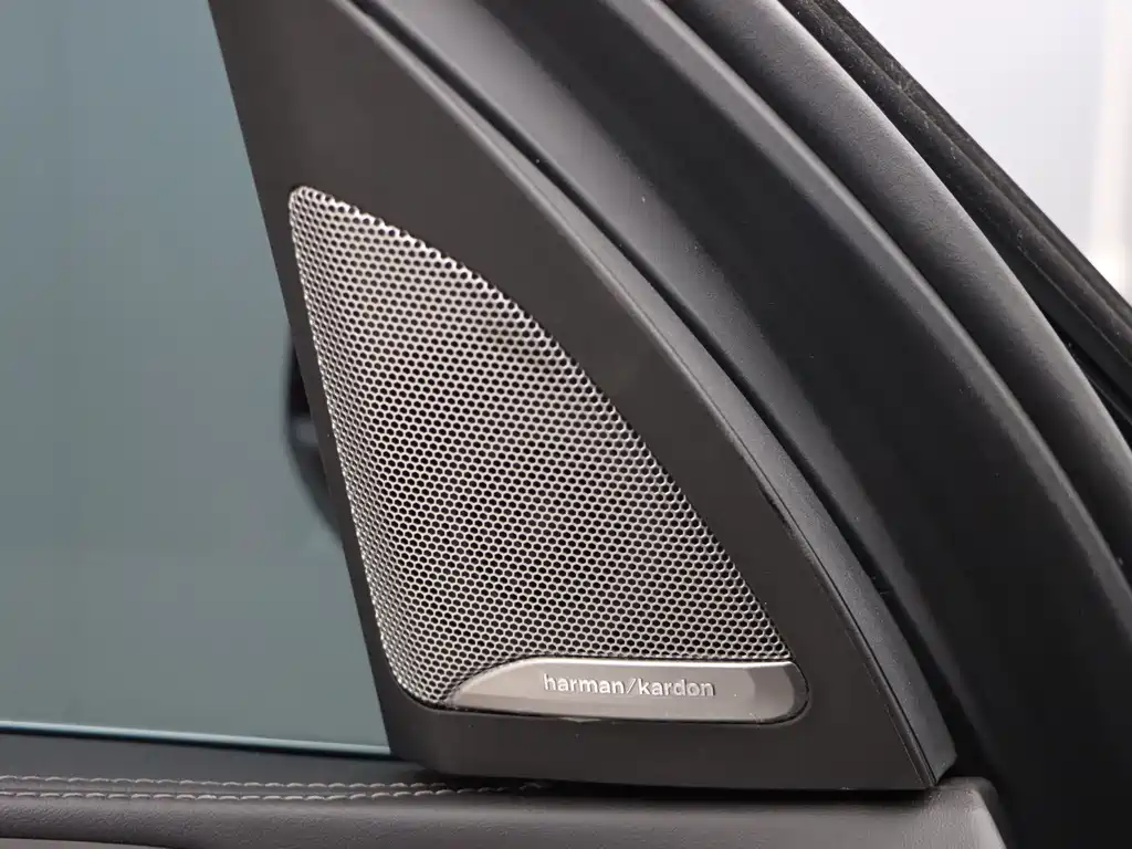 BMW X5 2025 — фото 20