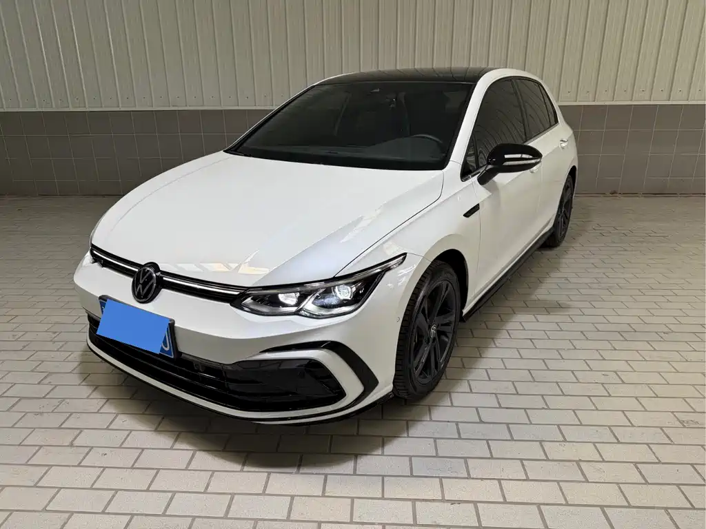 Volkswagen Golf 2021