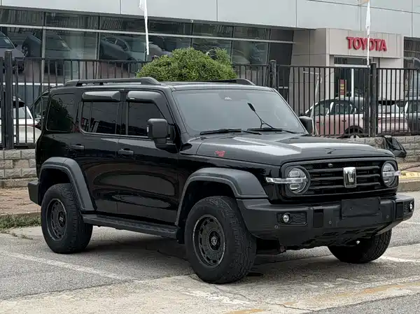 Tank 300 2022