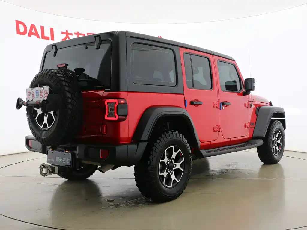 Jeep Wrangler 2021 — фото 15