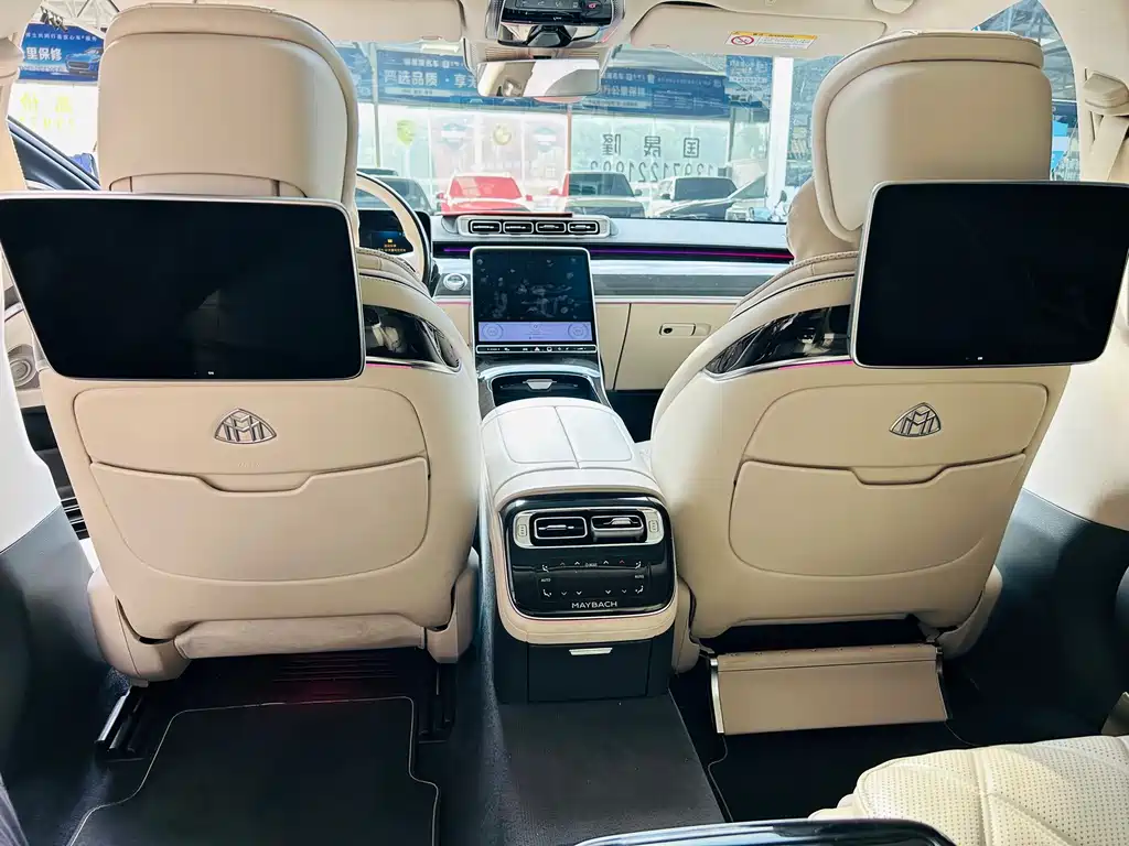 Mercedes-Benz S-Class 2023 — фото 16