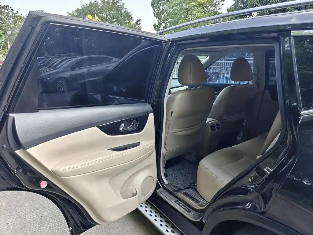 Nissan X-Trail 2017 — фото 15