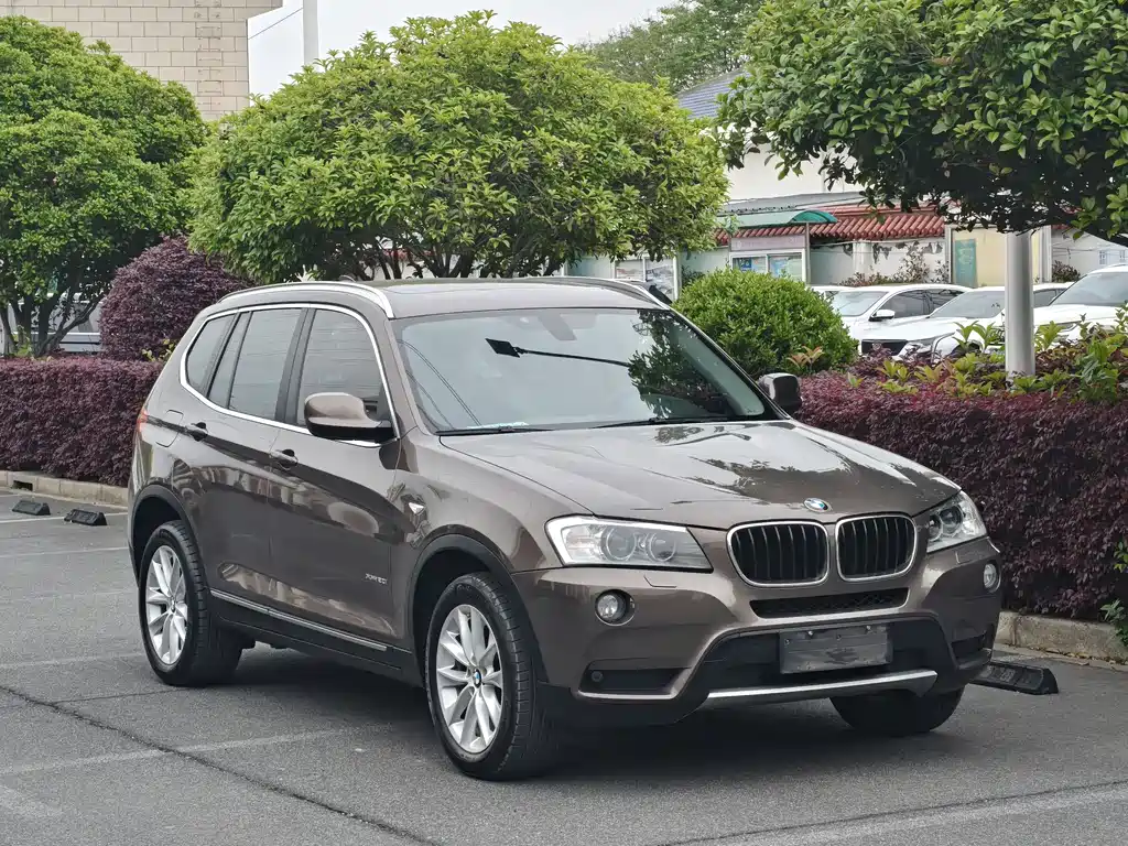 BMW X3 2012 — фото 6