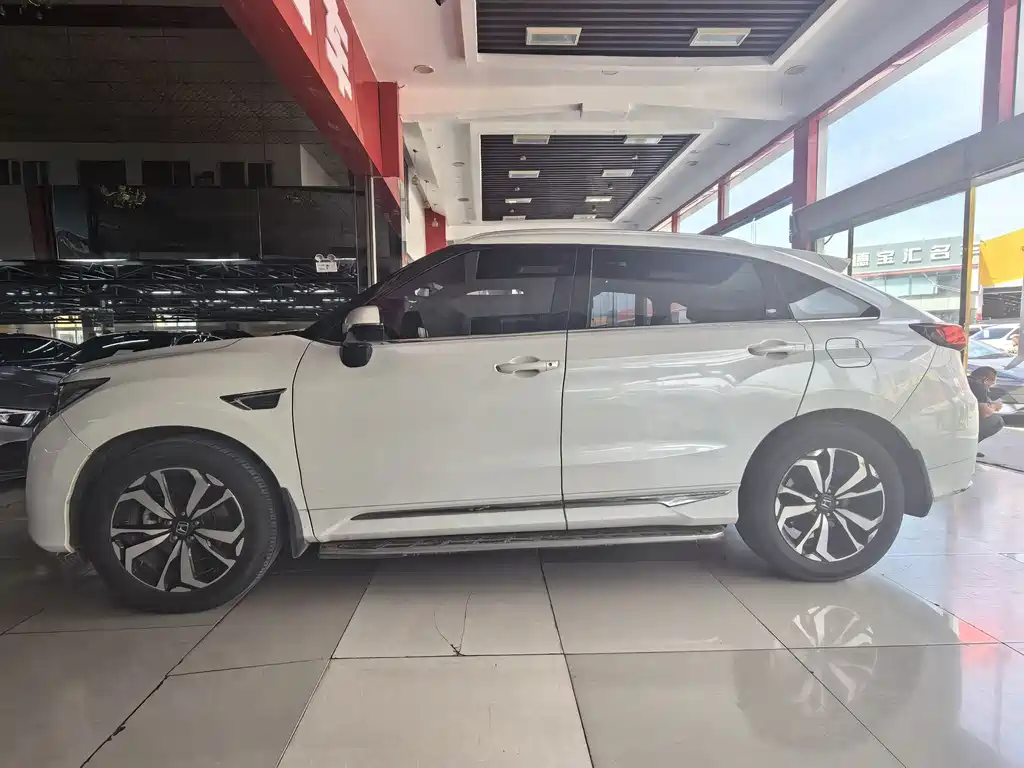 Honda UR-V 2017 — фото 4