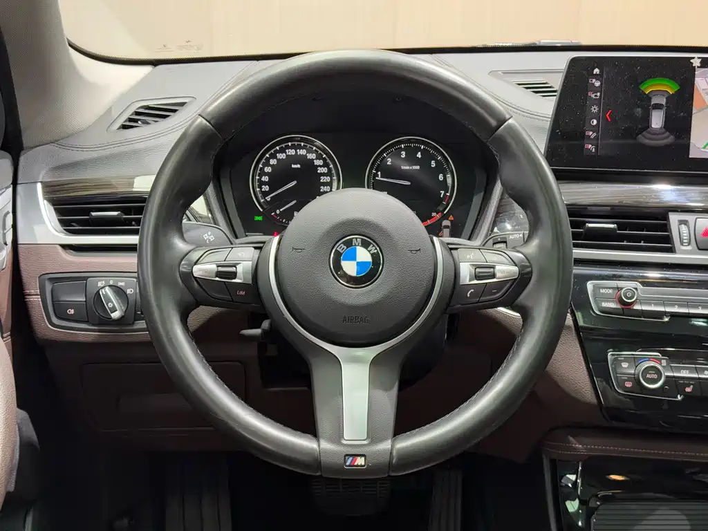 BMW X1 2020 — фото 16