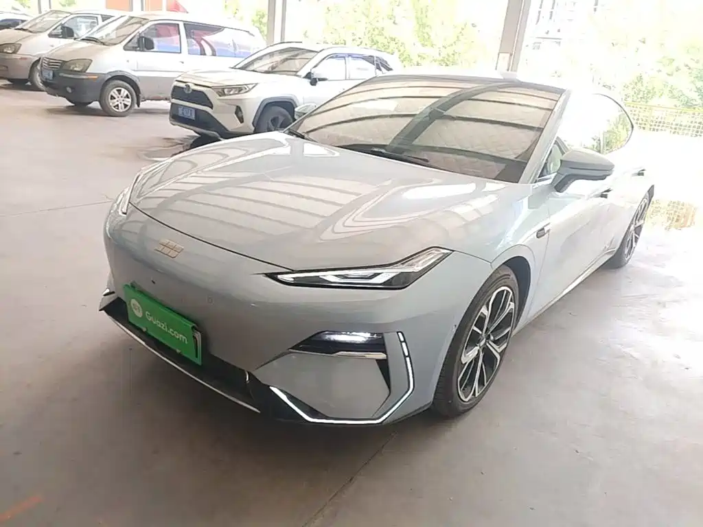 Geely Galaxy E8 2025 — фото 1