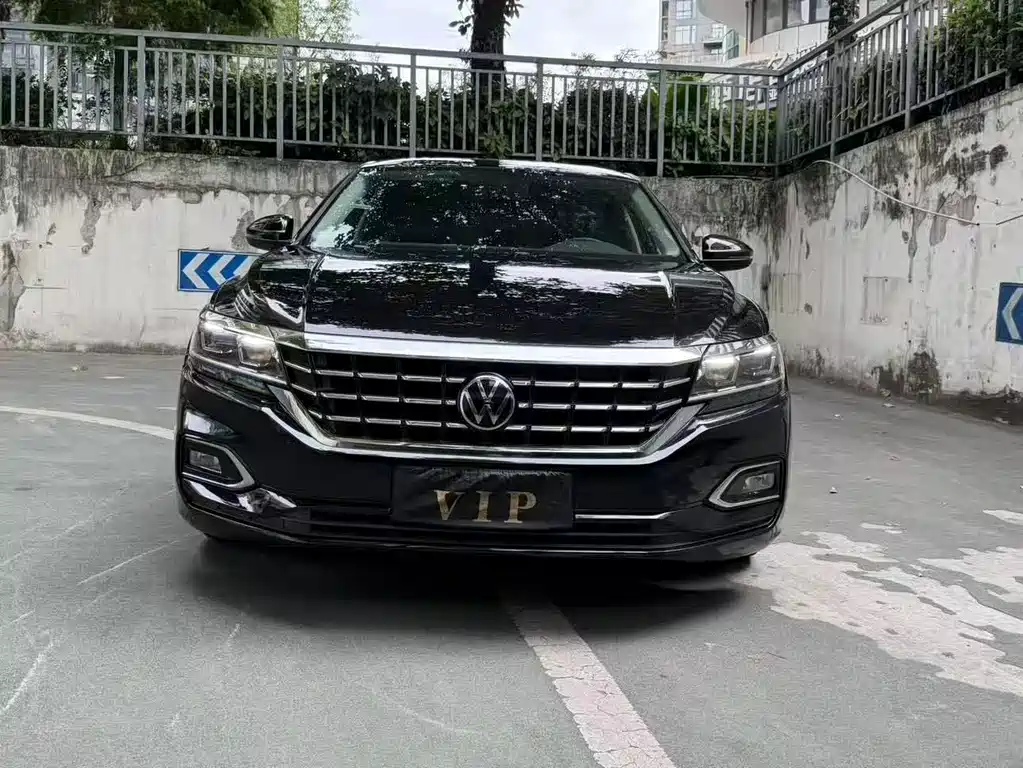Volkswagen Passat 2021