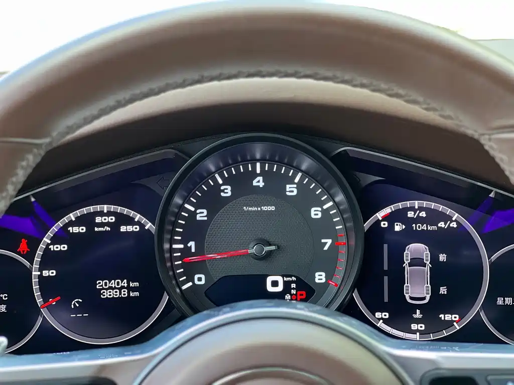 Porsche Cayenne 2021 — фото 17