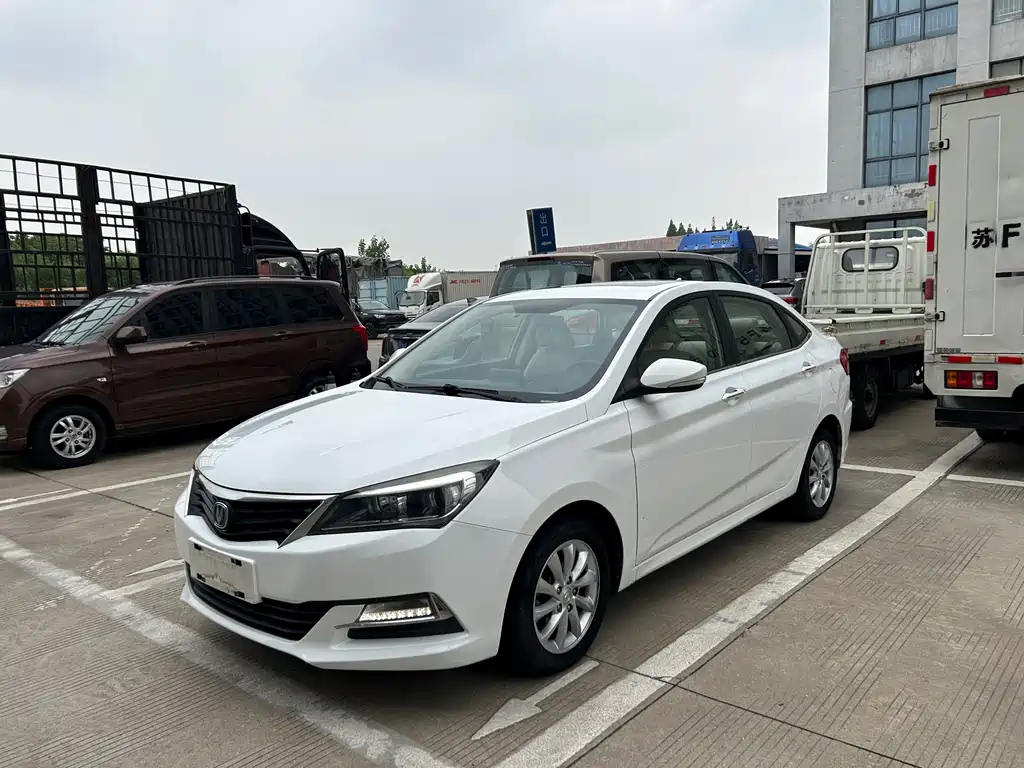 Changan V7 2017 — фото 2