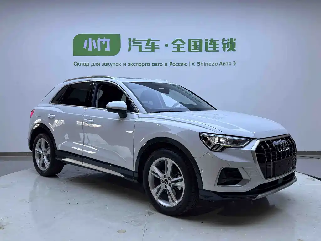 Audi Q3 2023 — фото 2