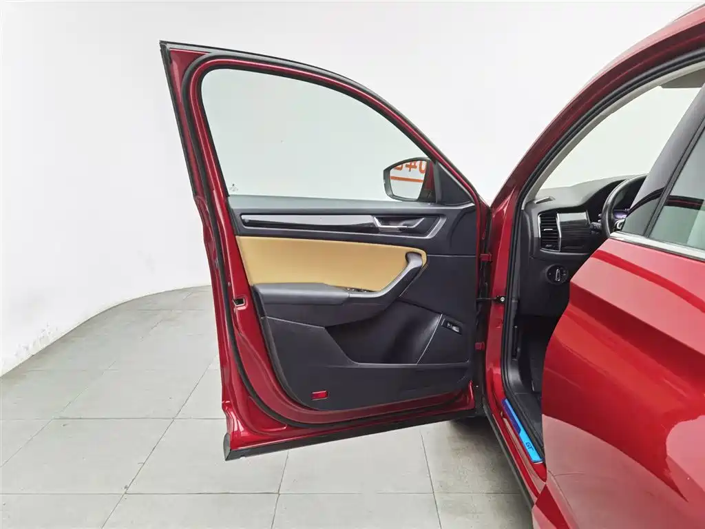 Skoda Kodiaq GT 2020 — фото 8