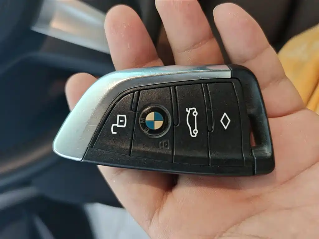 BMW i3 2024 — фото 9