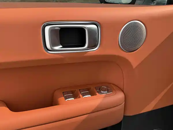 Li Auto L6 2024