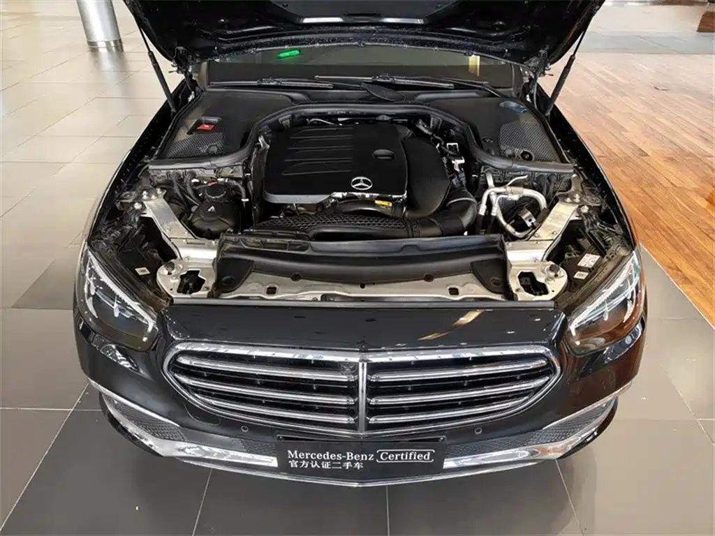 Mercedes-Benz E-Class 2023 — фото 5