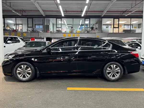 Honda Accord 2015