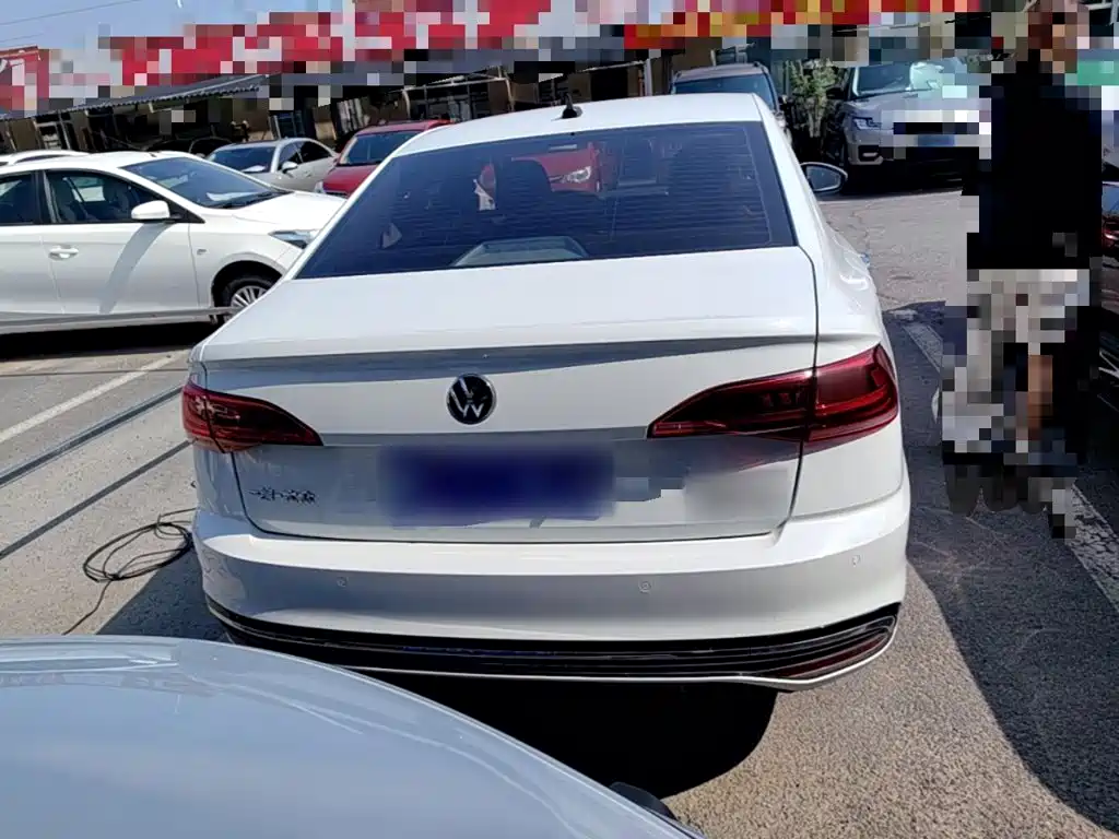Volkswagen Bora 2024