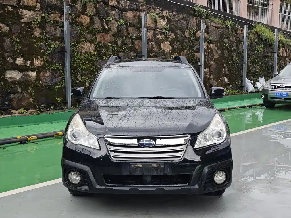 Subaru Outback 2013 — фото 2