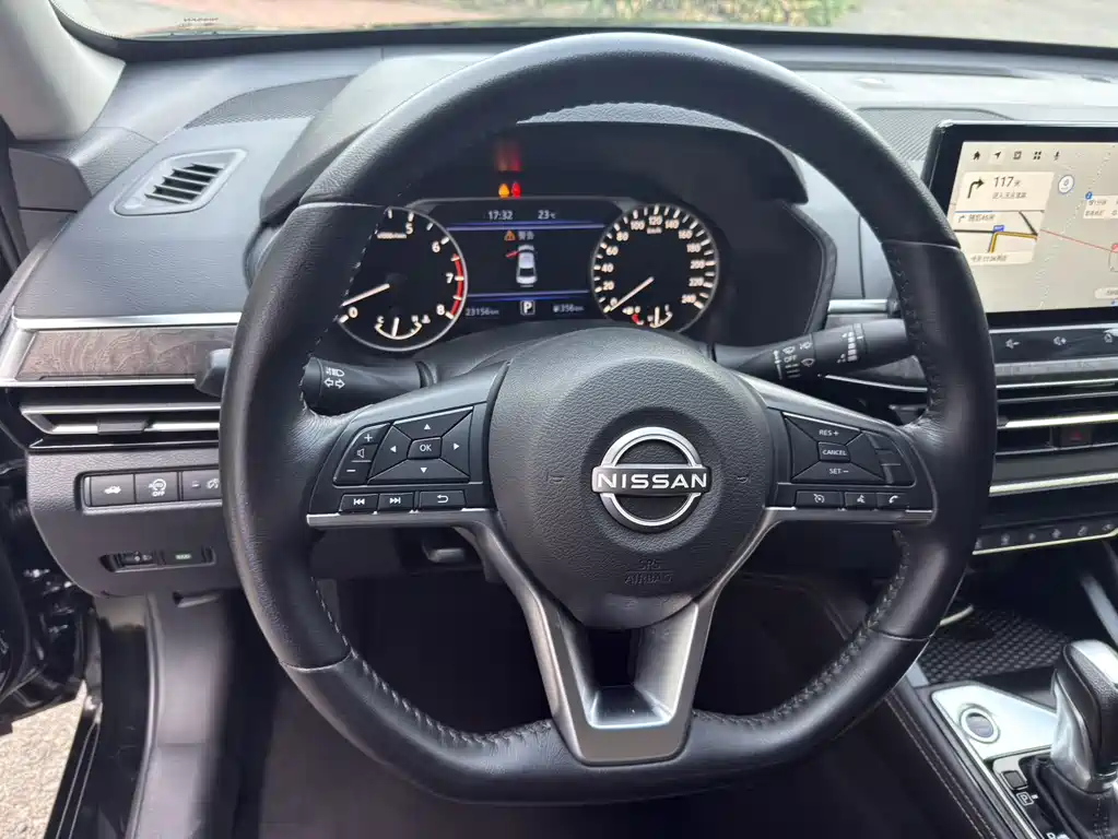 Nissan Teana 2024