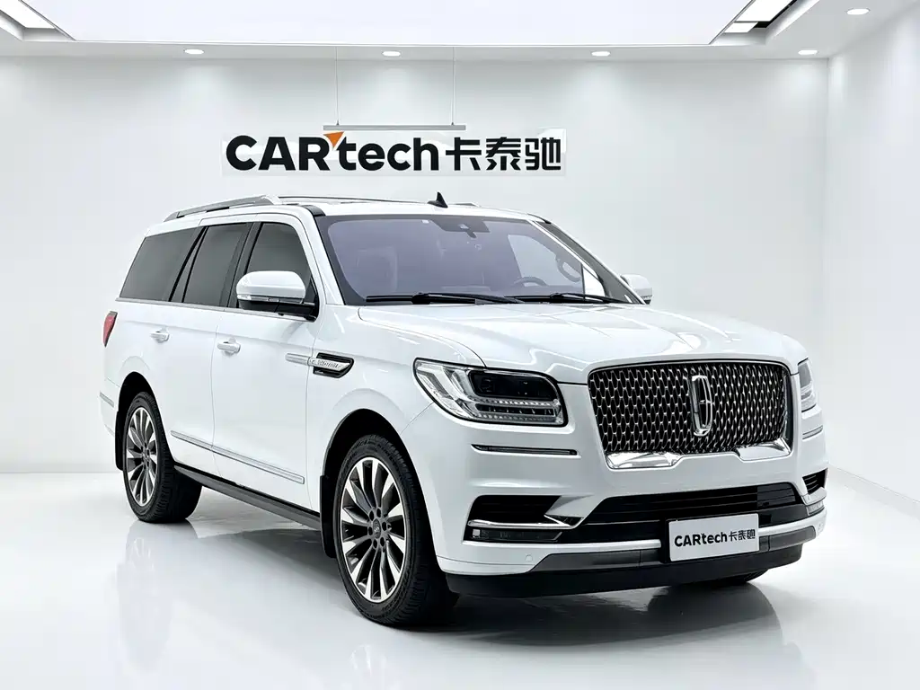 Lincoln Navigator 2018 — фото 3