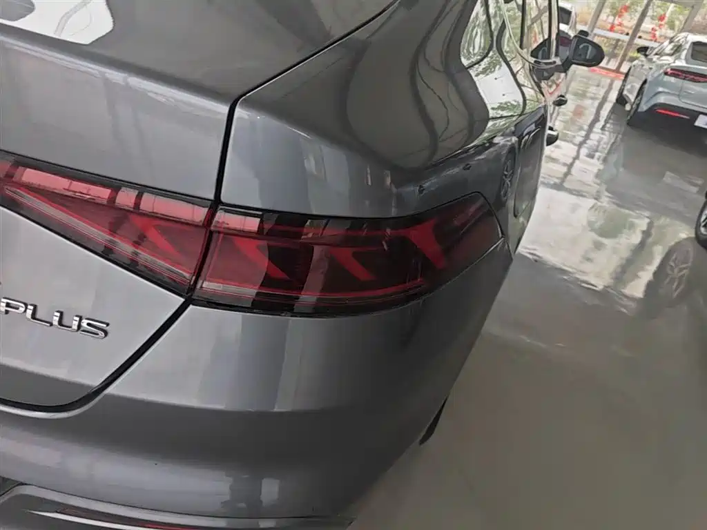 BYD Qin PLUS 2023 — фото 8
