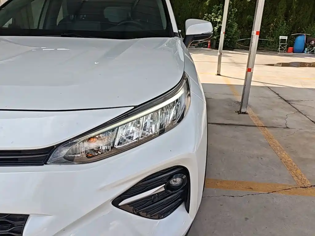 Toyota Wildlander 2021 — фото 18