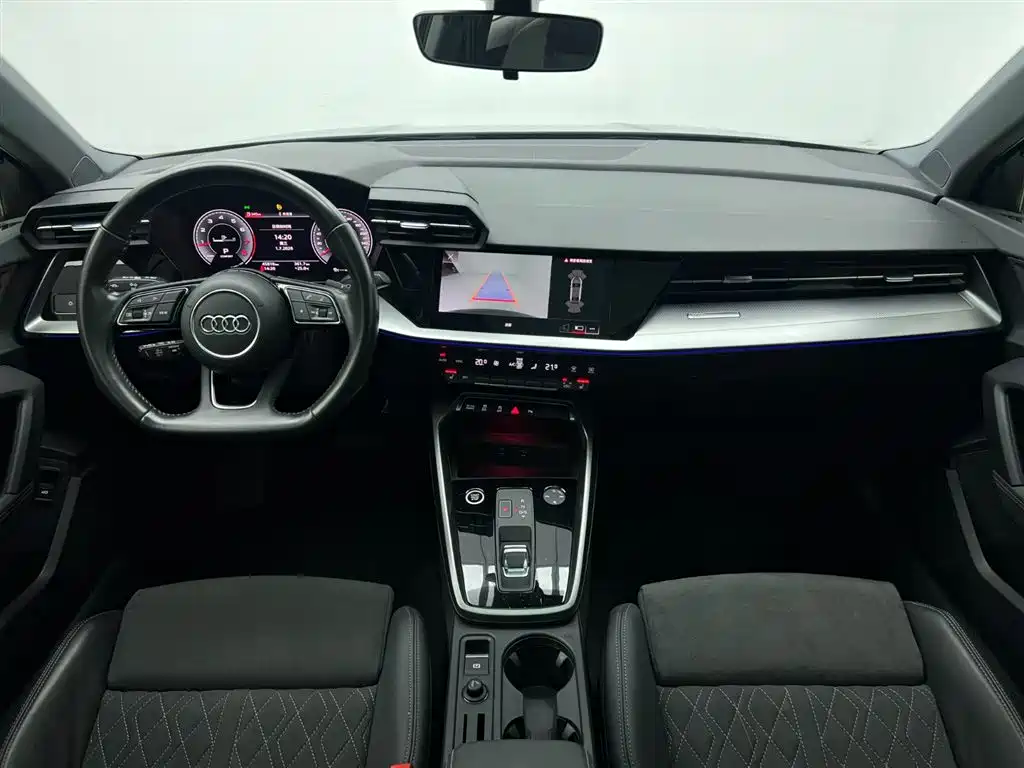 Audi A3 2022 — фото 16