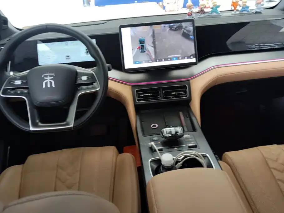 BYD Song L DM-i 2024 — фото 12