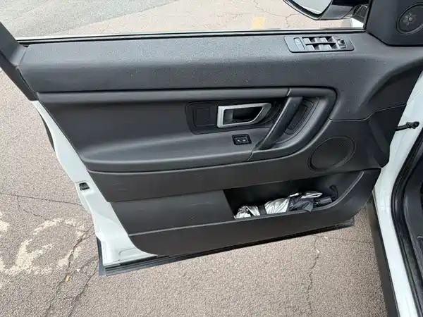 Land Rover Discovery Sport 2018
