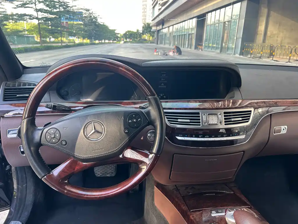 Mercedes-Benz S-Class 2013 — фото 14