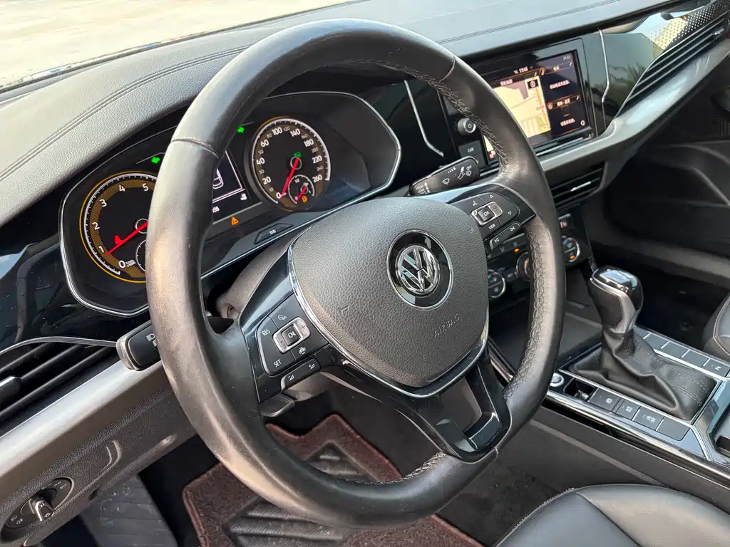 Volkswagen Passat 2020