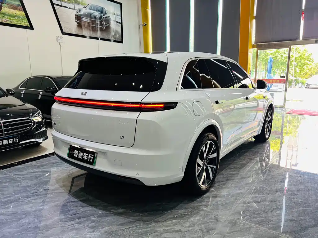 Li Auto Li L7 2023